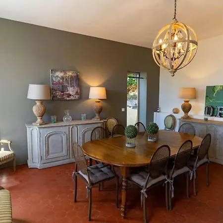 Charmante Maison De Maitre 别墅 *